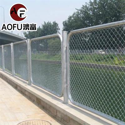 China Easily Assembled Australian Standard Cheap Outdoor Easily Assembled Galvanized Temporary Picket Dog Fence For Parking Lot for sale