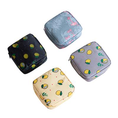 China Viable Hot New Arrival Cotton Sanitary Pads Pack Storage Bag Outdoor Convenient Portable Cute Sanitary Napkin Holder for sale