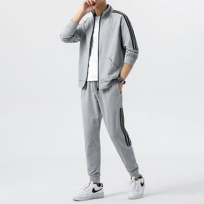 China Sportswear Windproof T-shirt Set Gym Wear Men's Cardigan Fashion Short Tracksuit for sale