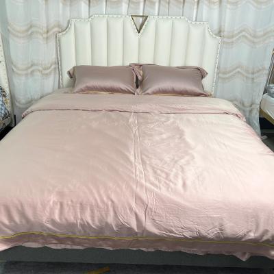 China Exquisite design tencel embroidery queen size bedding set folded silk sheets with duvet cover set for sale