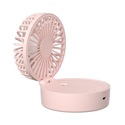 China Spray Portable Mini Round Table Stand Hot Selling Desktop Electric Fan for sale