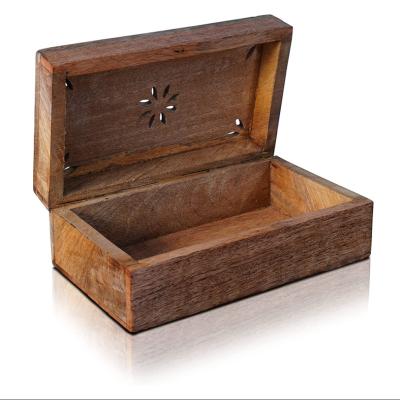 China China factory supply attractive price rustic pine wood packing box for sale