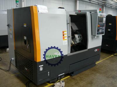 China Mechanical Engineering CNC Universal Lathe Machine / Gap Bed Lathe for sale