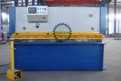 China Hydraulic swing beam Steel Plate Cutting Machine / Guillotine Shear Machine for sale