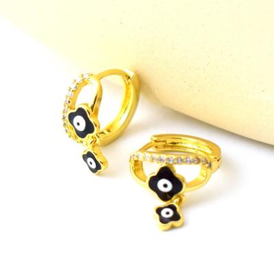 China New Hiphop Zircon Earrings Small Flower High Quality Enamel Earrings Women Stud Earrings for sale