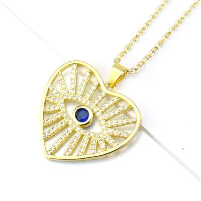 China FASHIONABLE Personalized Women's Jewelry Heart Eye Necklace Turkish Evil Eye Necklace Pendant Chains for sale