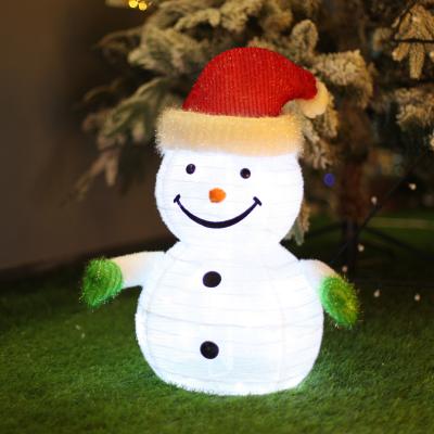 China For Pretty New Home Garden Decoration Decoration Christmas Outdoor 40L LED Warm Outdoor Lighting Cute Snowmen Design For Garden Light for sale