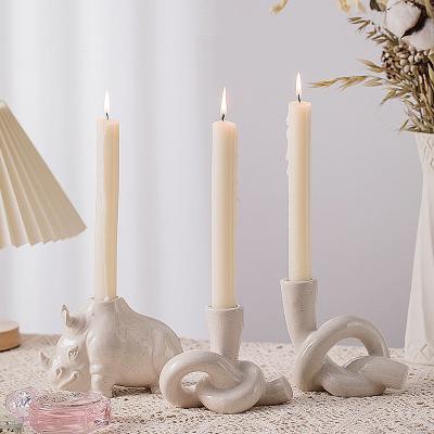 China Minimalist Ceramic Candlestick Candle Stand Decoration Modern Living Room Home Ornament Gift Big Ring Handle Candle Holder for sale