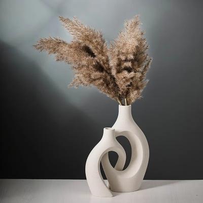 China New Arrivals Pampas Grass Pot Natural Dried Flowers Vases For Home Decor Nordic Modern Bouquet Black Ceramic Vase Set for sale