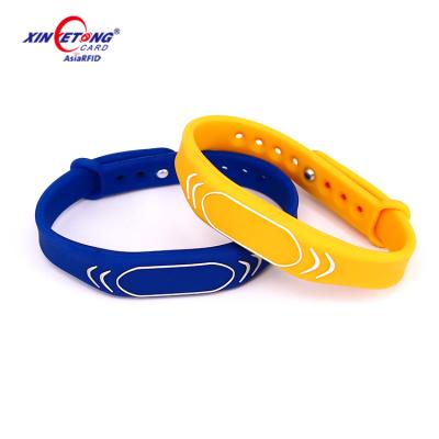 China Waterproof / Waterproof Adjustable Miffare Ulltralight C Smart Silicone Wristband 192 Byte For Kid And Adult for sale