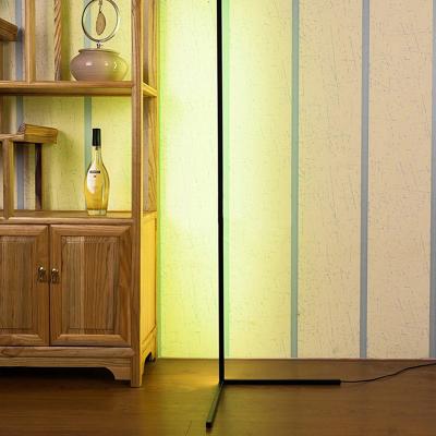 China Modern Style RGB White Corner Crystal Triangle Europe Decorative Remote Control Floor Lamp for sale