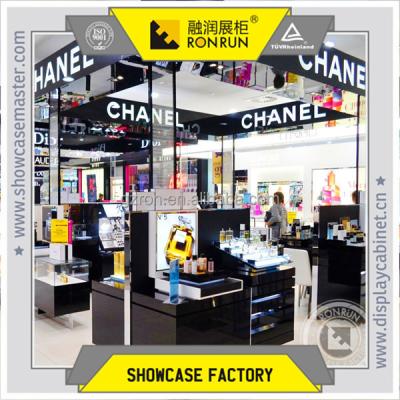 China Wooden Upscale Cosmetics Shop Makeup Display Showcase Counter Fixtures And Design for sale