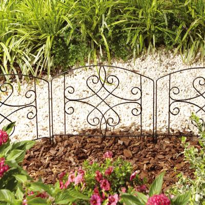 China Easily Assembled Sectional Landscape Path Boundary Panel Outdoor Steel Decorative Animal Fence Panel 81cmHx62cmW Edged Barrier for sale