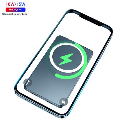 China Charging 20W slim super mobile magsafing wireless magnetic power bank battery charger magnetic bank dropship for sale