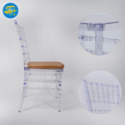 China Modern Metal Clear Chiavari Chair With Cushion Acrylic Chairs for sale