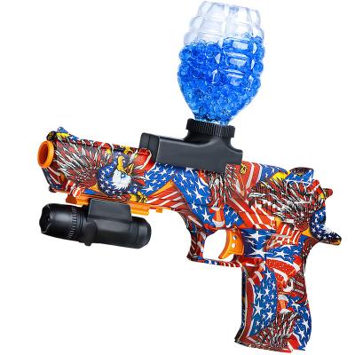 China Real hot funny shooting outdoor game eagle gelatin water graffiti toy sale game summer gun toy for kids for sale