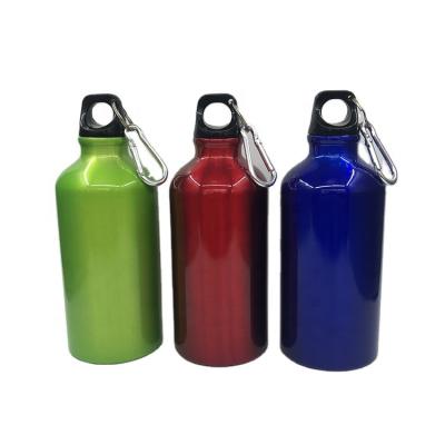 China Viable sport 17oz classic promotional water bottle with carabiner borracce alluminio water bottle aluminum for sale