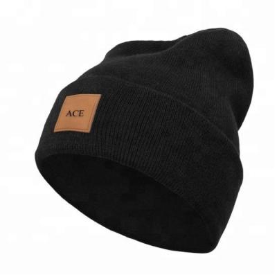 China Comfortable Plain Knit Beanie Hats With Leather Patch Customized Size / Color for sale