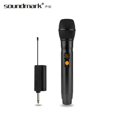 China Handheld Professional Wireless Dynamic Microphone Soundmark Microphone Portable Wireless Microphone KTV Reel for sale