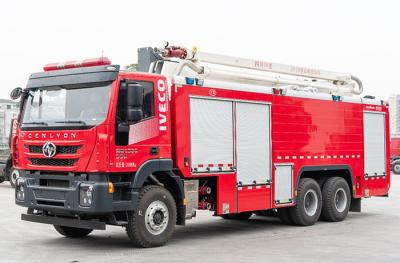 Cina Camion dei vigili del fuoco aereo della torre di acqua di SAIC-IVECO 18m con acqua 12000L & schiuma in vendita