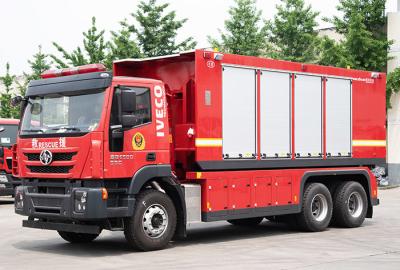 China SAIC-IVECO Aluminiumlegierung Feuer-Kampffahrzeug-Selbstladen zu verkaufen