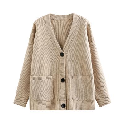 China Anti-Wrinkle Women Cashmere Cardigan Mogolia 100% Cashmere With Pocket And Oversized Buttons for sale