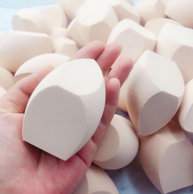 China Save Makeup Product Factory Supplier Large Super Soft Super Soft Non-latex Powder Puff Beauty Makeup Sponge Blender for sale