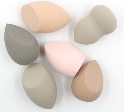 China Non Toxic Latex Hydrophilicity Free Light Color Beauty Sponges Teardrop Makeup Blender for sale