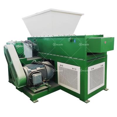 China Affordable Single Shaft Shredding Machine for Metal Crushing in 380V/50Hz/3Phase for sale