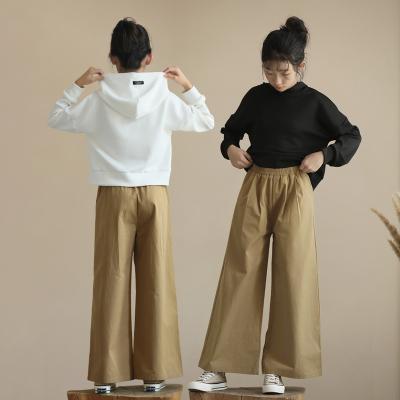 China Anti-wrinkle High-quality simple CuHK Fall/winter khaki wide-leg pants elastic waist culottes for children and girls for sale