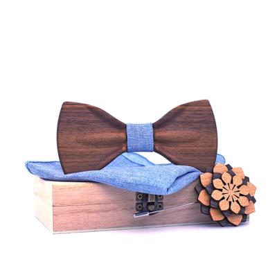 China Classic Natural Luxury Wooden Brooch Bow Tie Set With Box Package For Mens Suit Bow Tie Wooden Bowknot For Wedding for sale