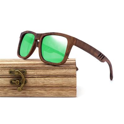 China Fashion Sunglasses Wholesale Box Custom Logo Polarized Walnut Wooden Sunglasses Men Made In China for sale