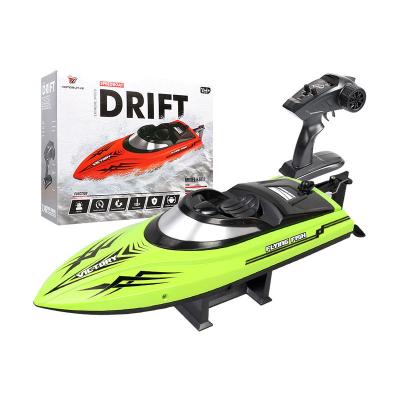 China 25km/h high speed 25km/h radio control remote control boat waterproof luxury rc yacht toy boat factory remote boats for sale