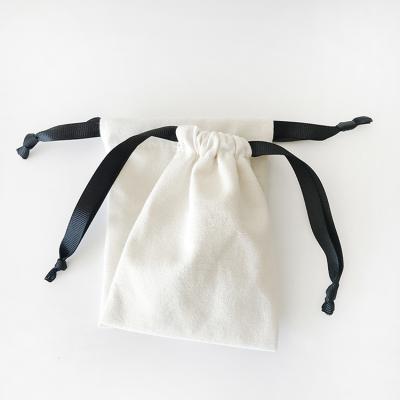 China Recyclable Organic Cotton Cloth Drawstring Bag Muslin Drawstring BagsFor Packaging With Logo for sale