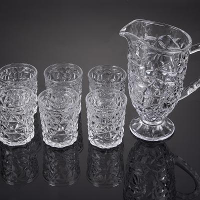 China Viable wholesale 6pcs engraved whiskey glass cup and glass decanter set for party wedding kty bar for sale