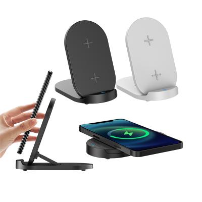 China 2022 Qi Wireless Cell Phone Holder Qi 2 In 1 Fast Wireless Charging Pad 15W For Iphone 12 for sale