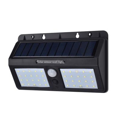 China Custom Available High Quality Energy Saving Solar Led Garden Wall Lights Doorway for sale