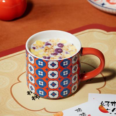 China Pronto para envio em estoque estilo europeu de alta qualidade presentes caneca de café caneca de cerâmica de alta qualidade personalizado simples de grande capacidade colorida personalizada caneca 3D à venda