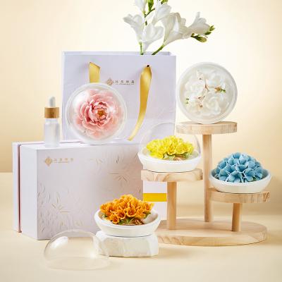 Chine Prêt à expédier en stock porte-bougies en céramique huile essentielle parfumée en formes et couleurs personnalisées comme cadeau décoration de la maison à vendre