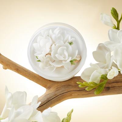 China Customized Hand Made Ceramic Candle Holder For Home Fragrance AS GIFT WITH DIFFERENT FLOWERS for sale