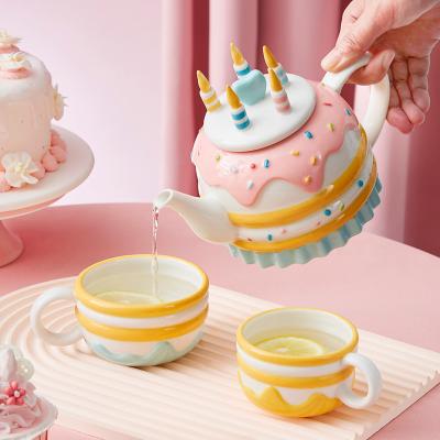 中国 Ceramic Teapots Set For Daily Use With Safety Design As Bithday Gift Decoration 販売のため