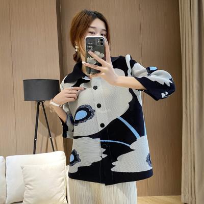 China high quality custom made womens coats Anti-wrinkle and jackets ladies pleated cardigan long sleeve plus size coats for women for sale