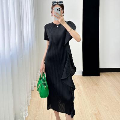 China Customized 2023 Solid Anti-Static Women's Clothing High End Elegant Women's Dresses Pleated Elegant Dresses Women Dress for sale