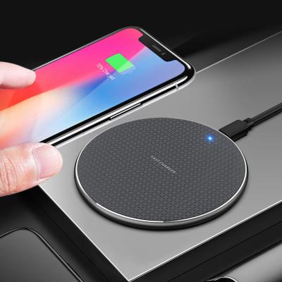 China Amazon 10W Wireless Charger Certified Mobile Phone Max Fast Wireless Charging Pad Compatible with iPhone Samsung for sale