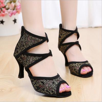 China Party Ballroom Shoes Wholesale Shiny Diamond Ankle Strap Gautiers Dance Shoes Latin Dancing Shoes for sale