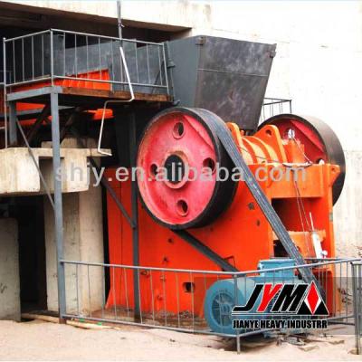 Cina Jaw Crusher PE-1000*1200 Jaw Crushing Machine For Crushing Stone And Minerals Jaw Crusher For Stone in vendita