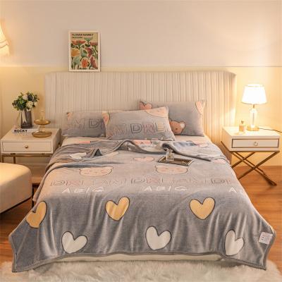 China Antistatic High Quality Custom Super Soft Flannel Blanket Striped Plush Blanket for sale