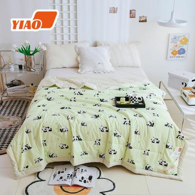 China All-Season Anti-Static Polyester Bedding Set Natural Colorful High Quality Summer Comforter for sale