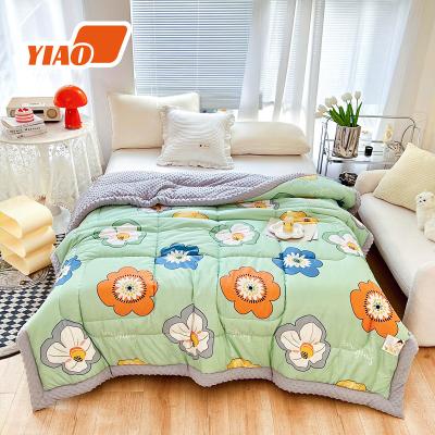 China China Wholesale Anti-static Export Luxury Summer Full Size Comforter for sale