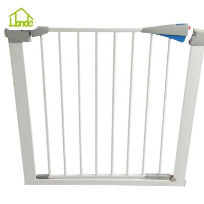 China Durable Extra Wide Pet Stair Safety Gate Metal Baby Safety Gate With Automatic Door Lock Function for sale